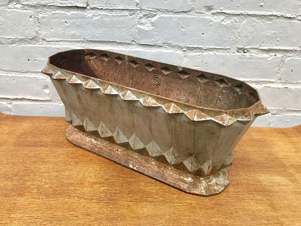 Miniatura: Geometric Cast Iron Urn Planter #346