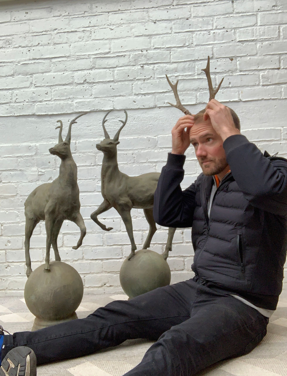 Miniature : Pair of Cast Iron Deer Statues Sculptures #973