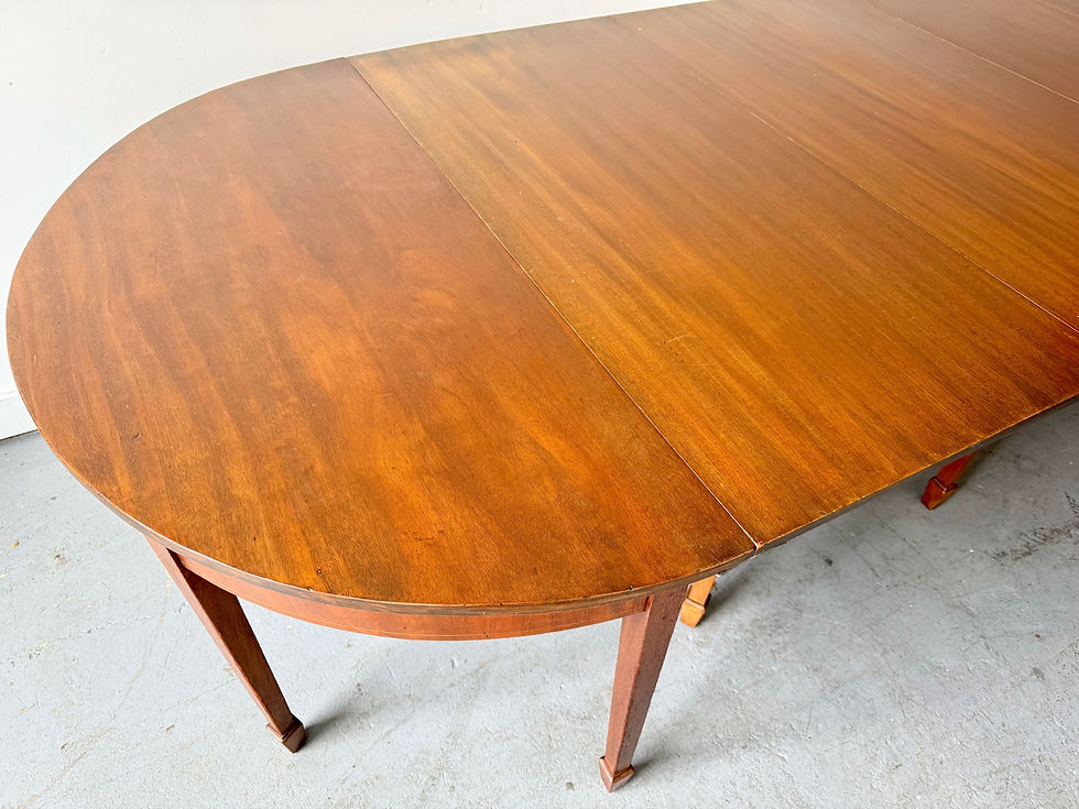 Miniature : Large Antique Extendable Dining Table