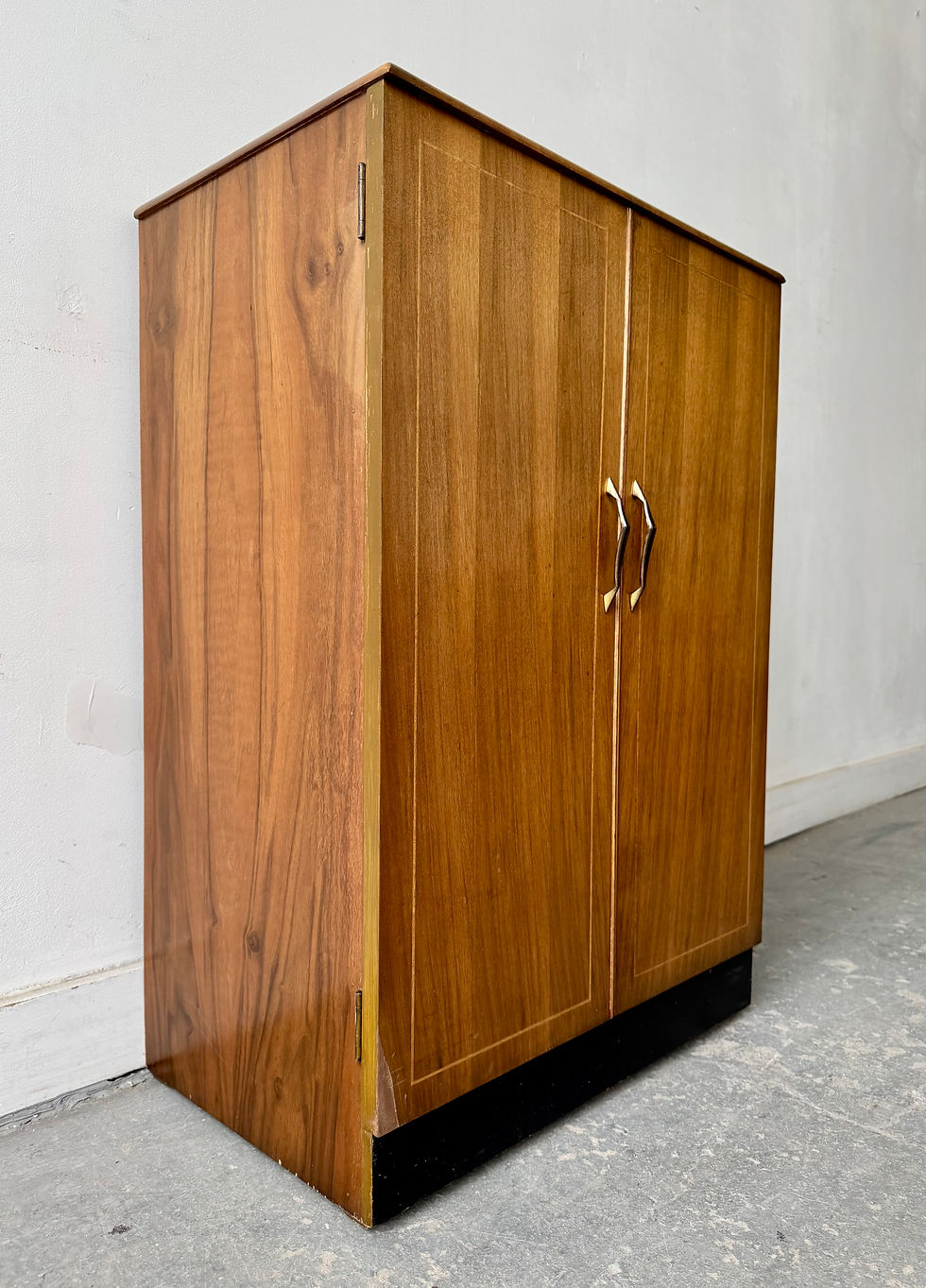Miniatura: Vintage Vinyl Record Cabinet