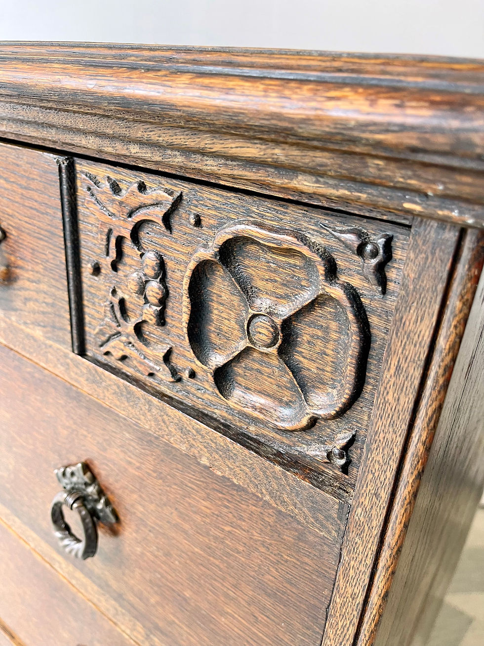 Miniature : Oak Arts and Crafts Chest of Bedroom Drawers