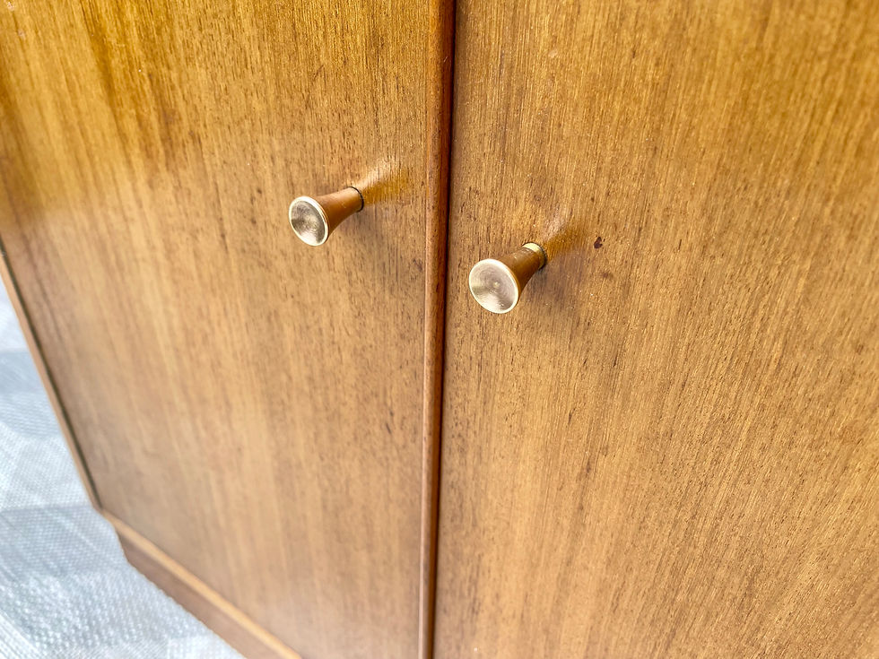 Miniatura: Vintage Tall Slim Cabinet Bookshelf knobs