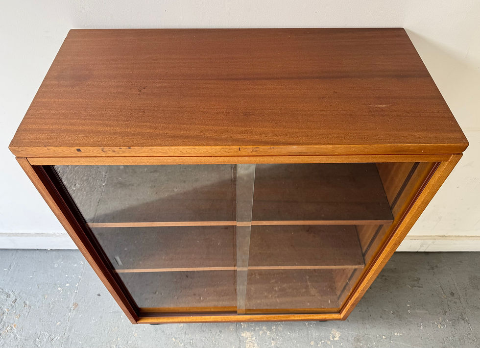 Miniature : top Vintage Glass Display Cabinet