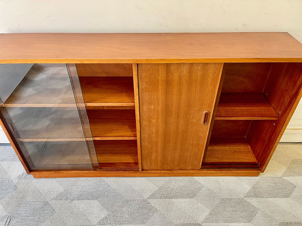 Miniatura: Vintage Sideboard Display Cabinet