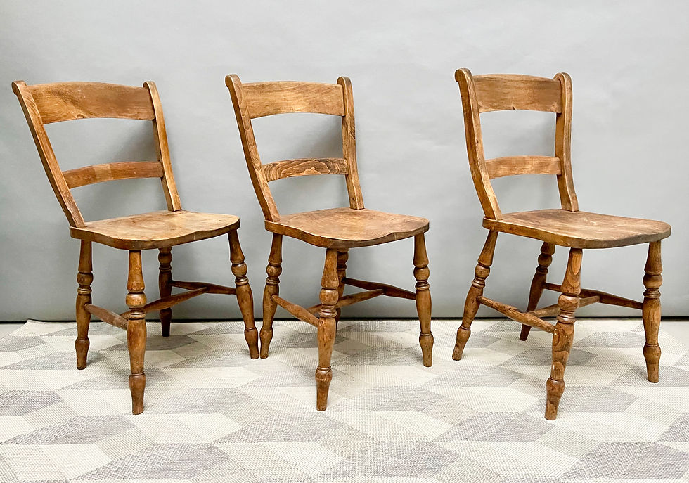 Miniatura: Pair of Victorian Wooden Kitchen Dining Chairs