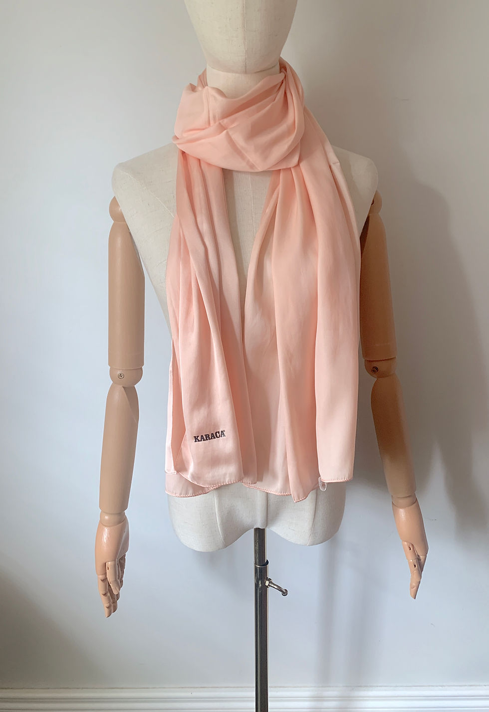 Thumbnail: Vintage Oversize Ballet Pink Satin Foulard