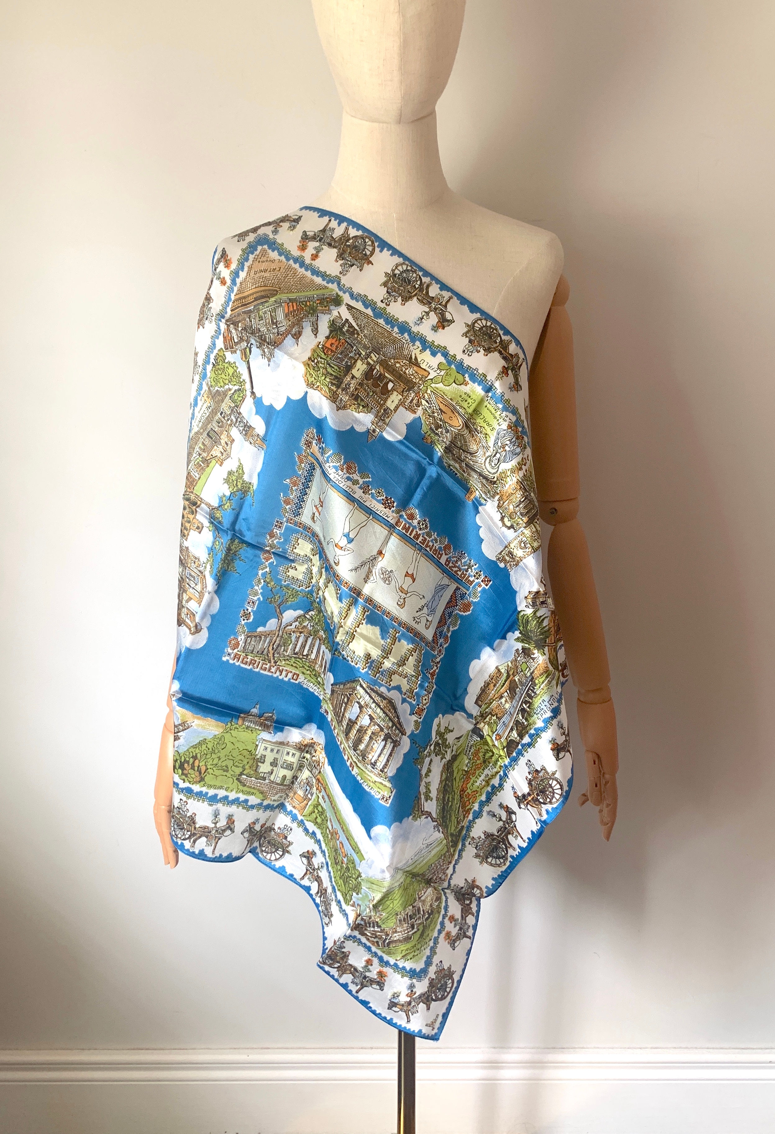 RARE 1960s Vintage Collectible 'Sicilia' Souvenir Scarf