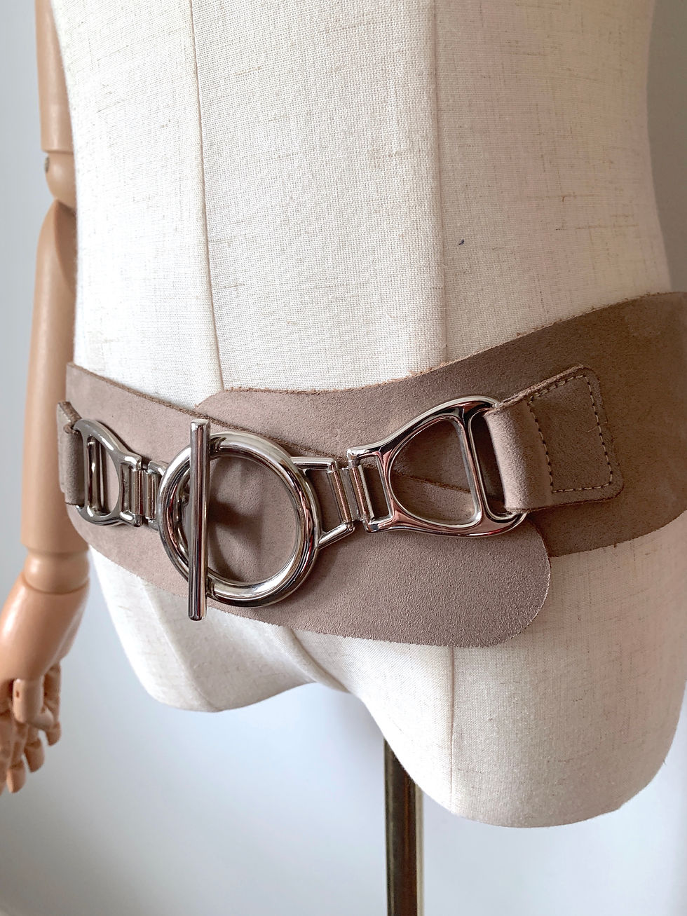 Thumbnail: Vintage 100% Genuine SUEDE Taupe Statement Hip Belt