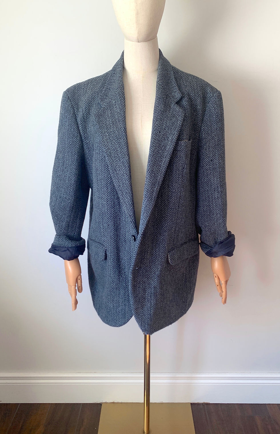 Thumbnail: Vintage HARRIS TWEED 100% Wool Blue Herringbone Blazer, Made in France