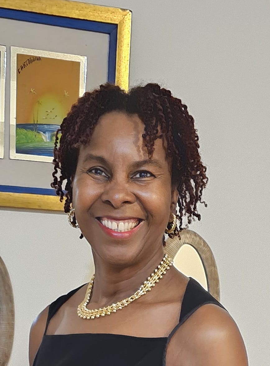 Jannett Gibson(1).jpg