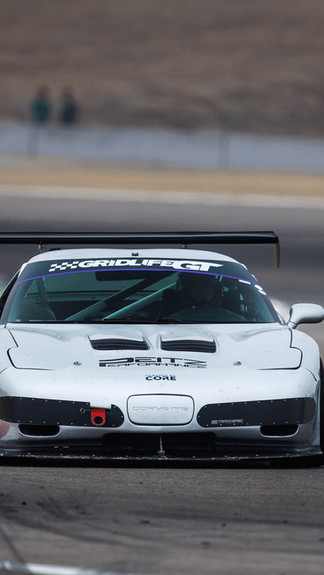 Race car driven by Hans Horpedahl on track during Gridlife competition