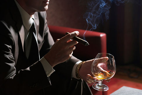 cruise-ship-cigar-lounges.jpg