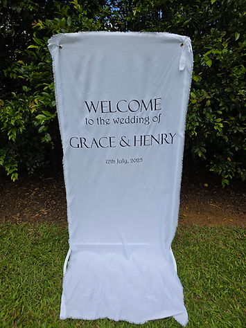 welcome-to-our-wedding-fabric-signs