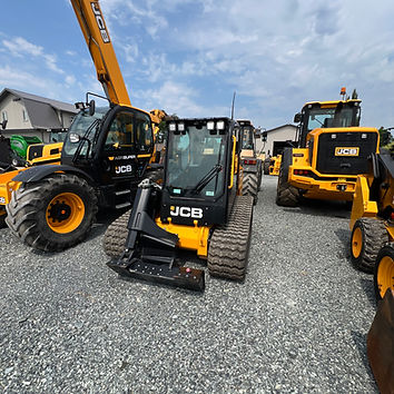 JCBN 270t tracked skid steer for rent Matsqui Ag Repair