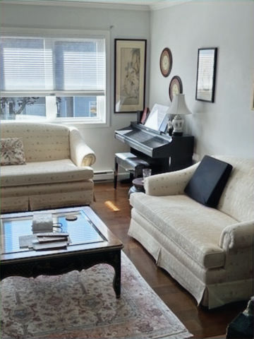 Reupholstry_edited