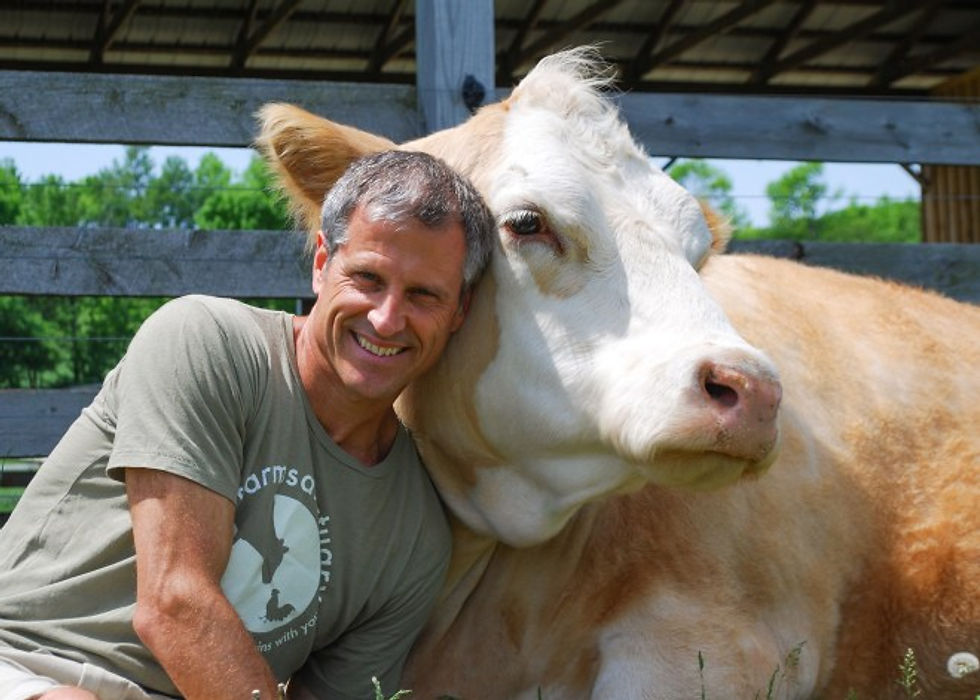 Gene_and_Meg_DSC_2128-2_credit_Farm_Sanctuary