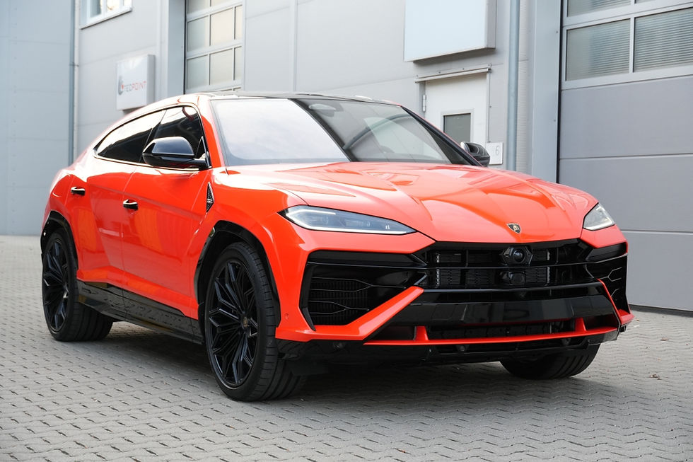 Neuer Lamborghini Urus SE 4.0 Hybrid PHEV, Style Pk, Dark Pk, B&O, TV, MY2026