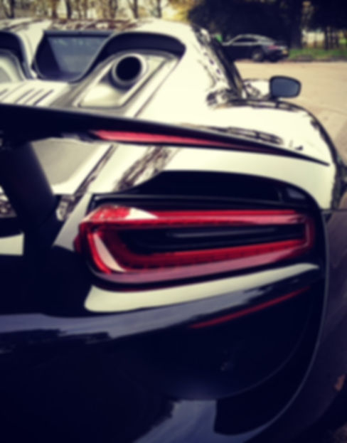 Porsche 918 von hinten