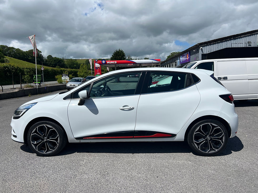 Thumbnail: Renault Clio 1.2 TCE Dynamique S Nav 2017