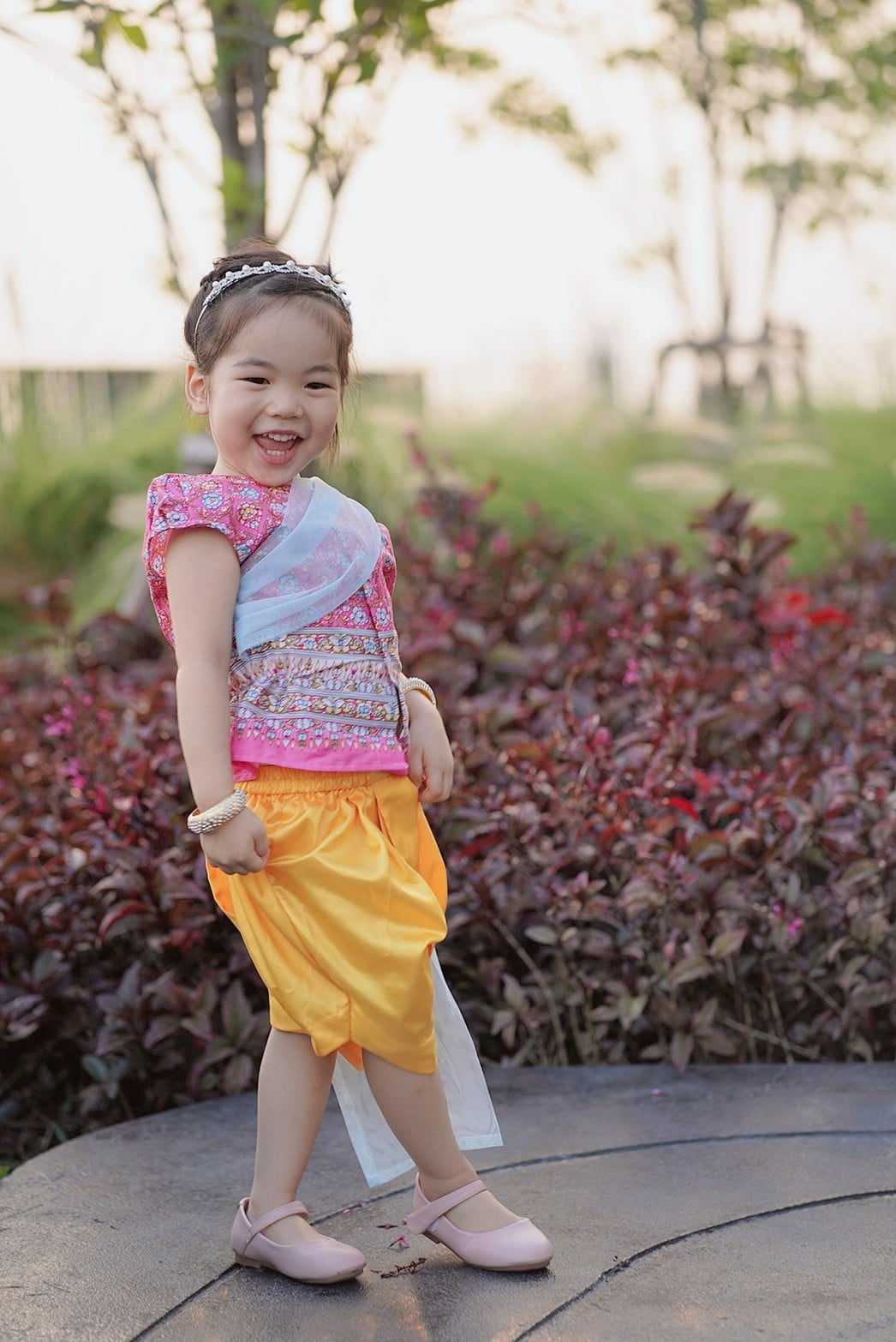 ชุดไทยเด็กหญิง SK2103 - Pink