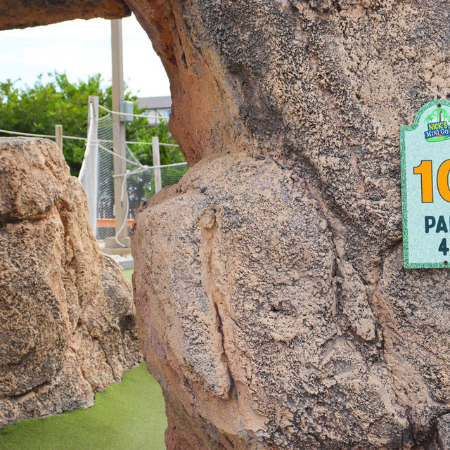 【『☆mk☆プロフ必読』 】Dinosディノス/Gulf デスク 125TH STREET DINO GOLF & MINING COMPANY | Nick's Mini Golf