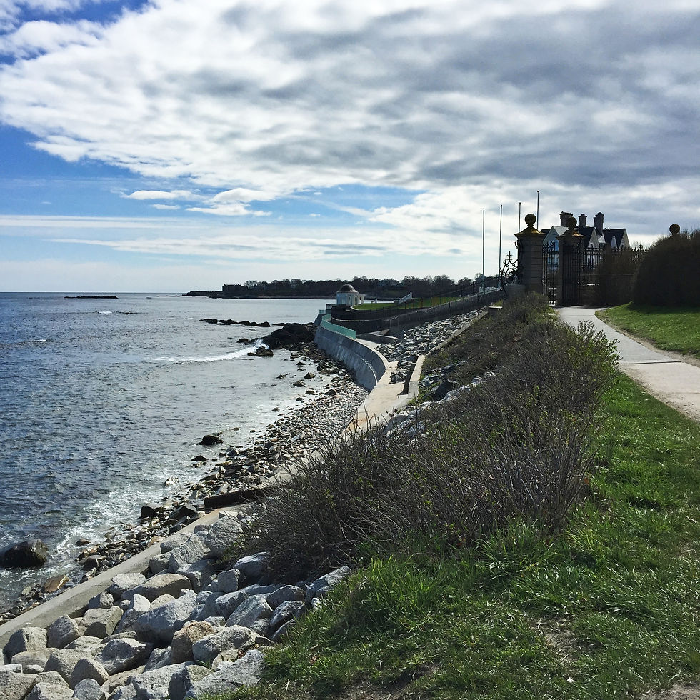 Cliff Walk near the mansions in Newport