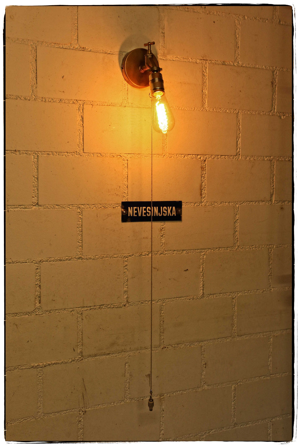 Thumbnail: Wall Lamp FL3