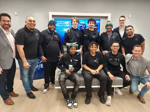 Comcast creates a dozen jobs with newest Xfinity Store
