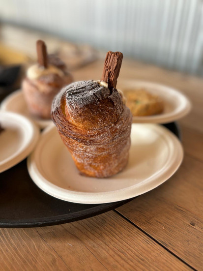 A cruffin with a flake