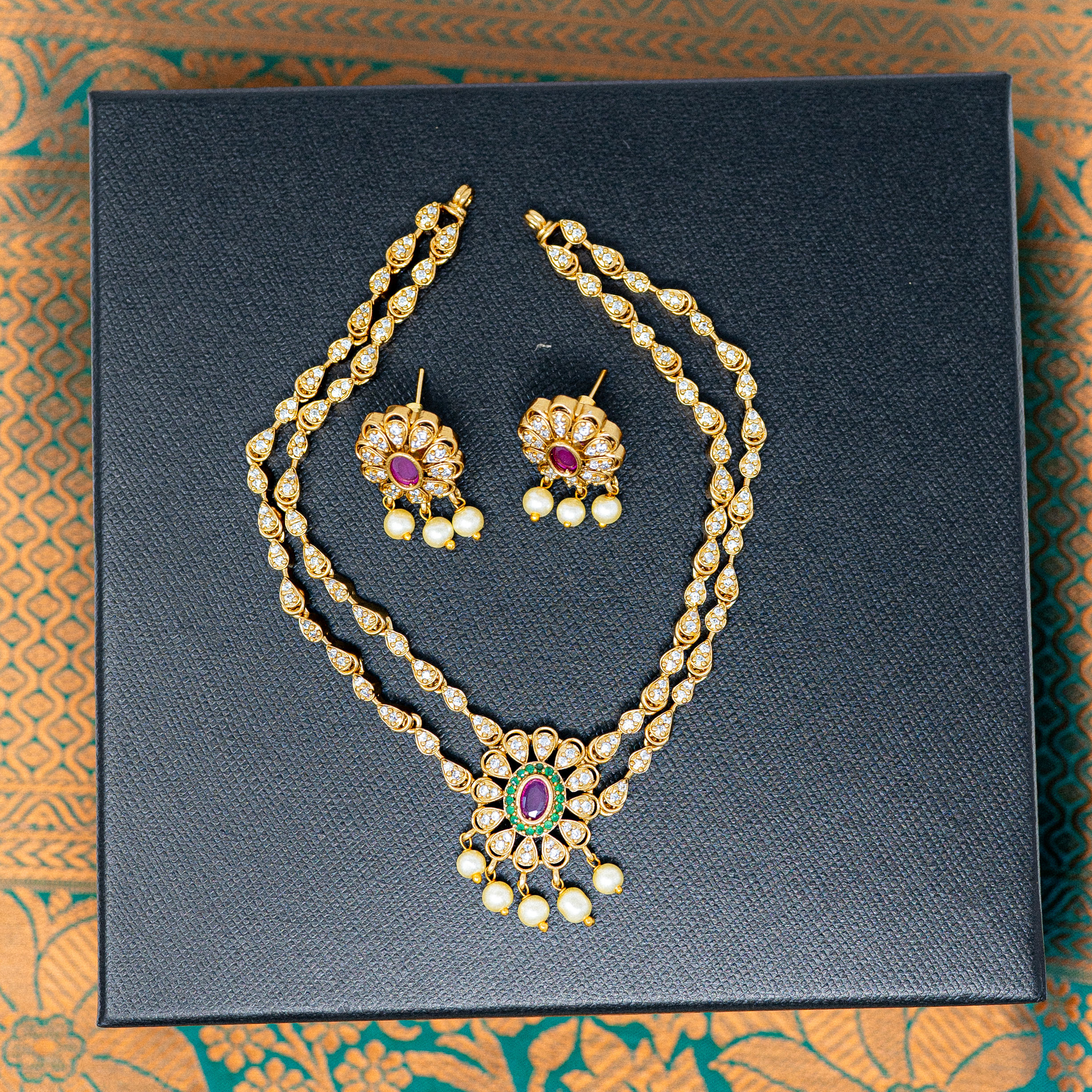 Layered AD Stone Neckpiece