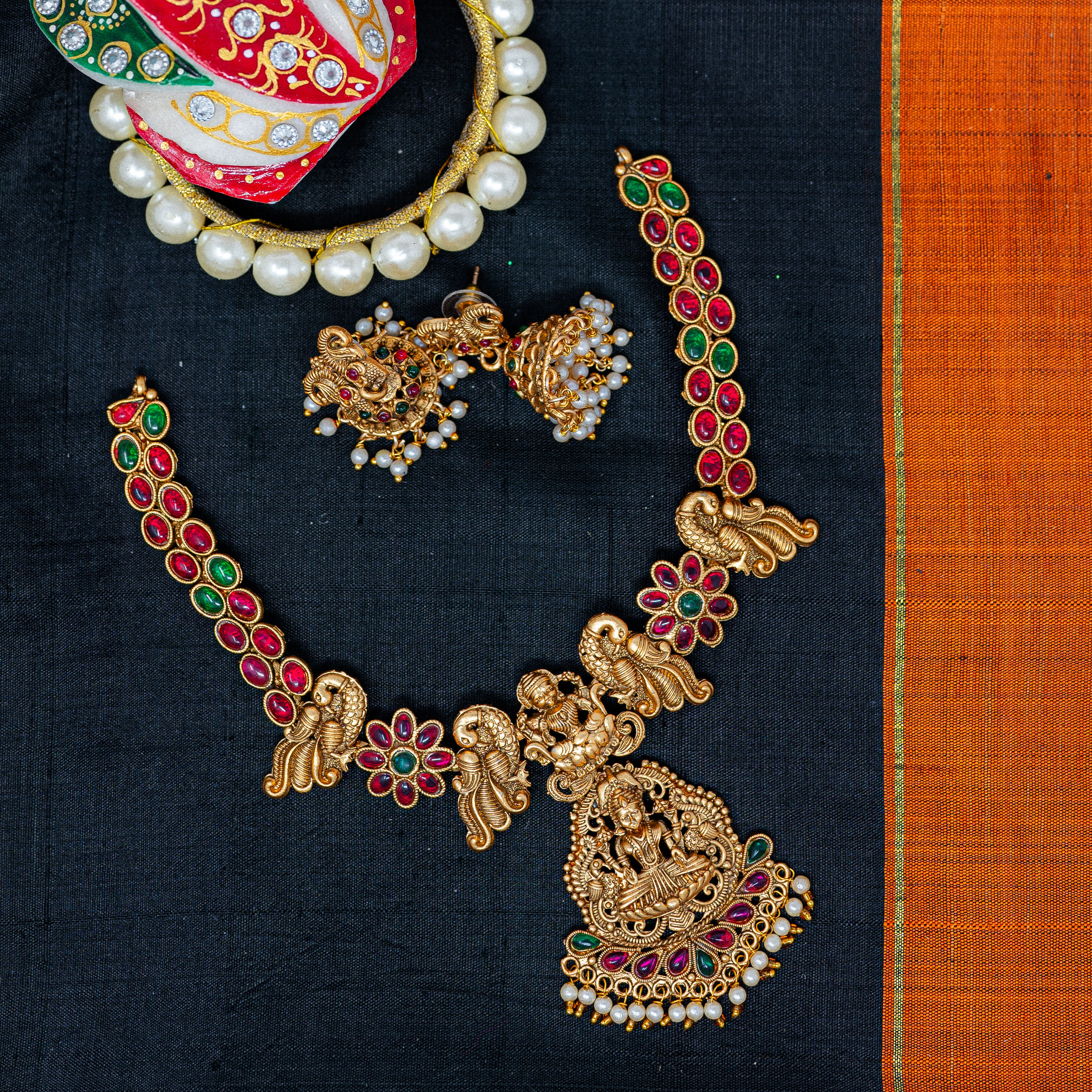 Lakshmi Hasli With Kemp Stones