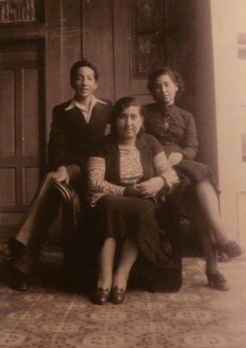 Julian Sofaer: Julian with his mother and sister in their house in Baghdad. 1937
