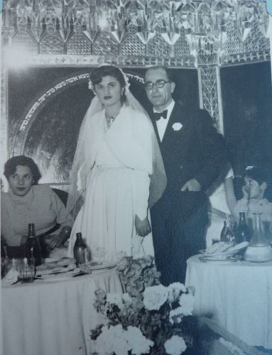 Parri Ebrahimoff: Parri and her husband Isac on their wedding day. Teheran, 1952
