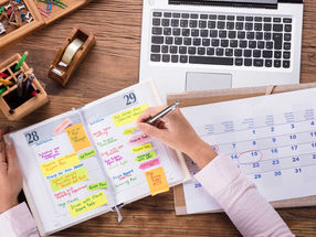 4 Aspects to Consider Before Investing into Custom Product Designer