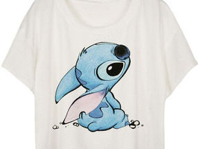 Selling Customized T-shirts: How to Sell Old Wine in A New Bottle?