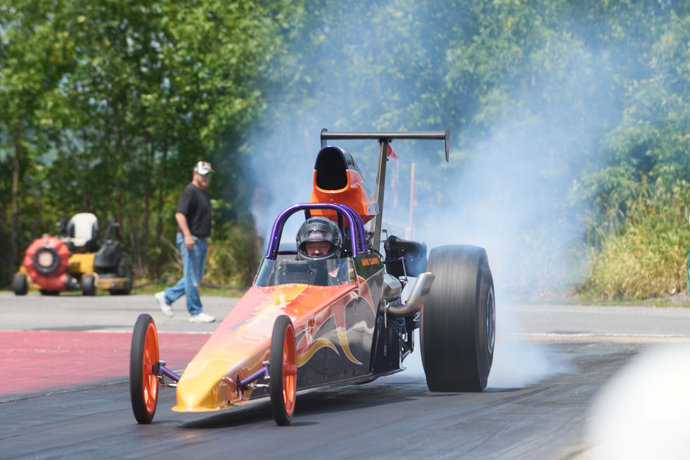 Luskville Outlaw Races 041.jpg