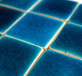 turkusowe ręcznie robione kafle ceramiczne kwadraty