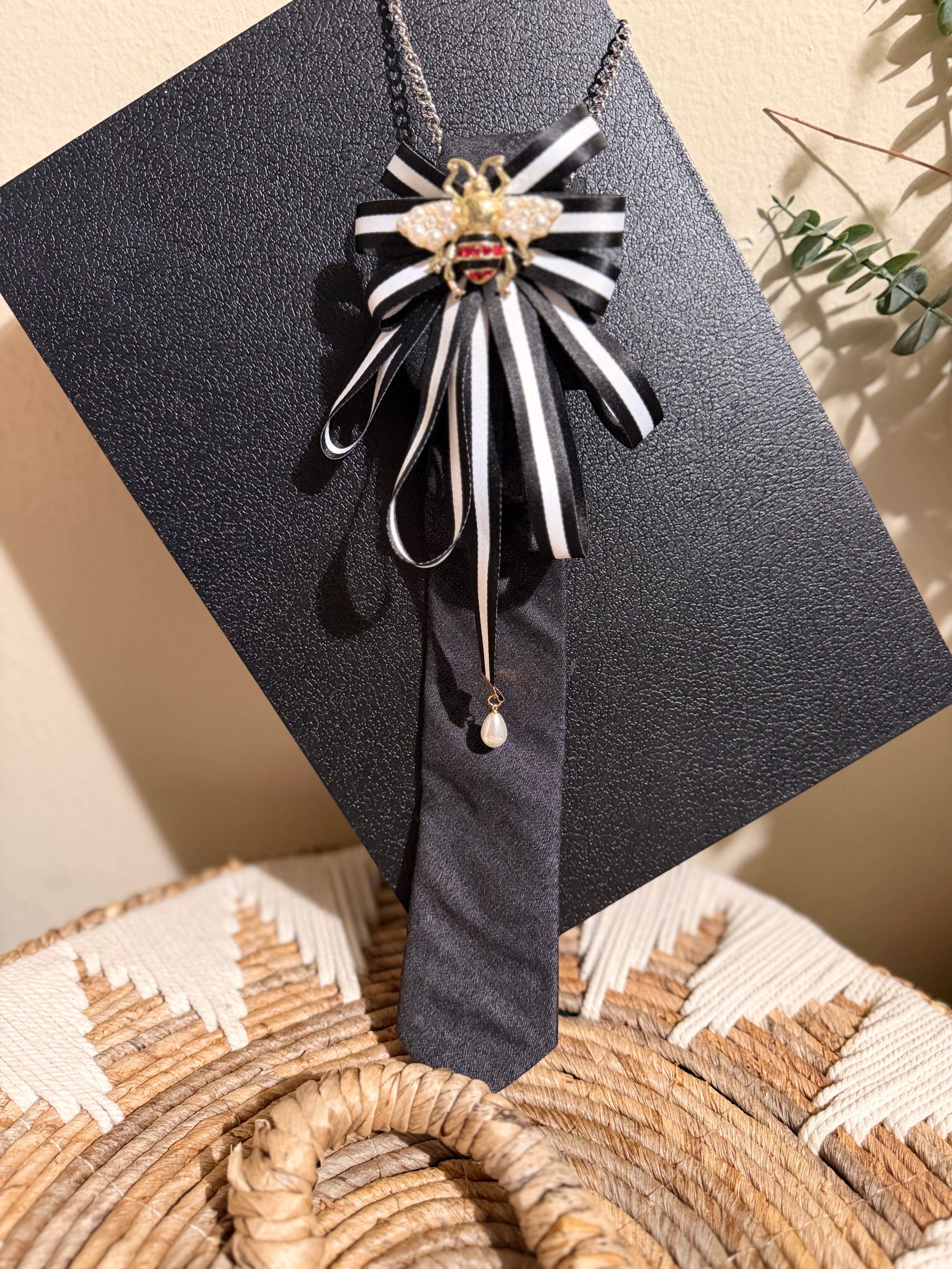 Luxury Kharmed Black&White Necktie