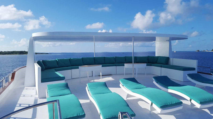 Sun deck