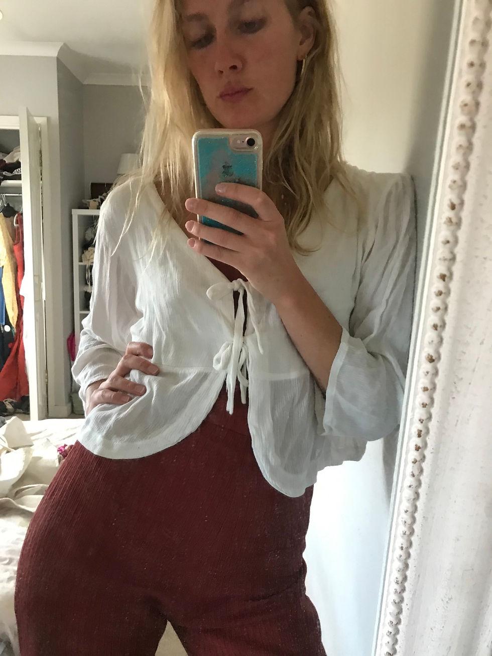 Thumbnail: Edie blouse - white
