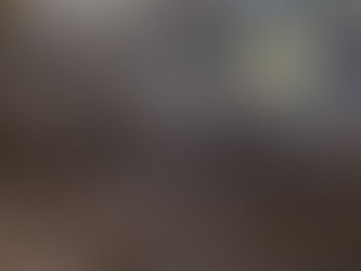 ”木の間からお月様” " Moon through tree"