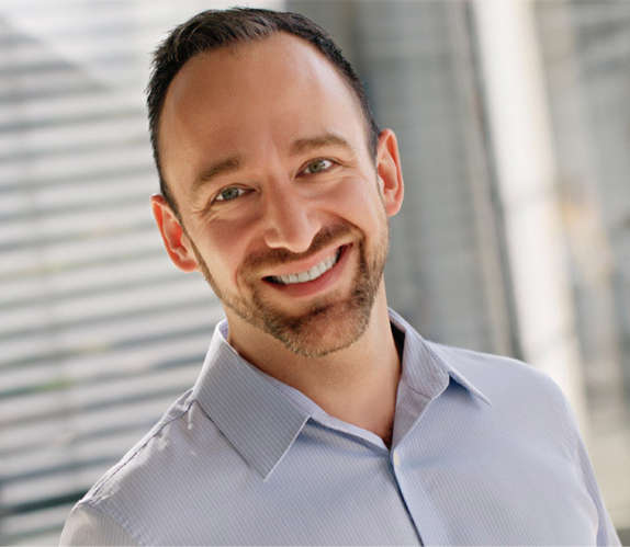 headshots-for-the-professional-in-chicago_edited.png