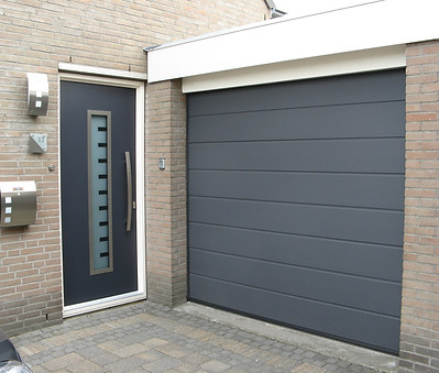 Voordeur & garagedeur