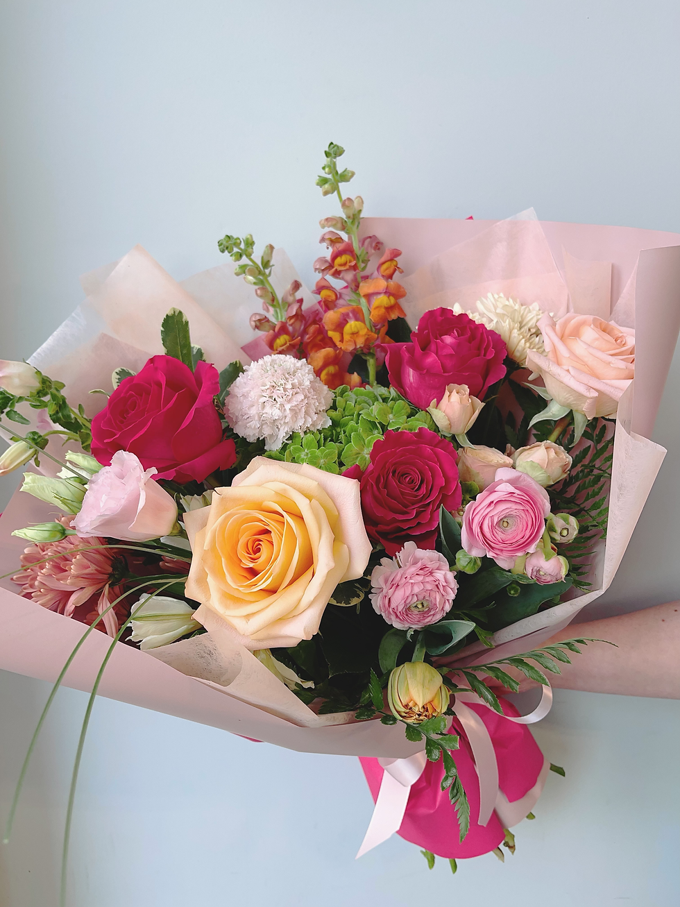 Thumbnail: Sweet Blush Handtie Bouquet