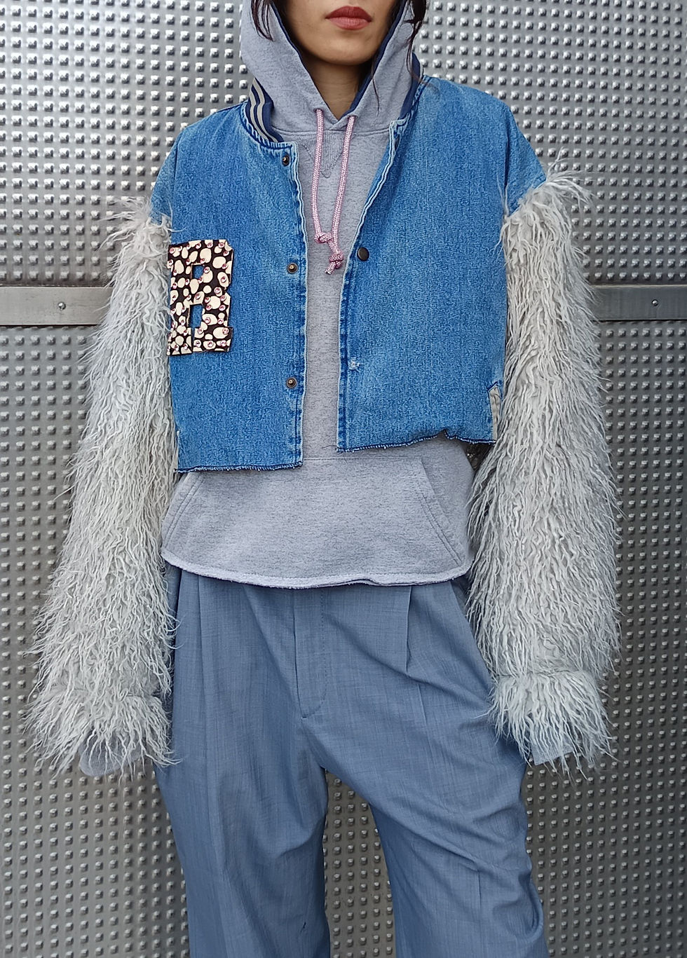 Thumbnail: Bomber denim Jacket 