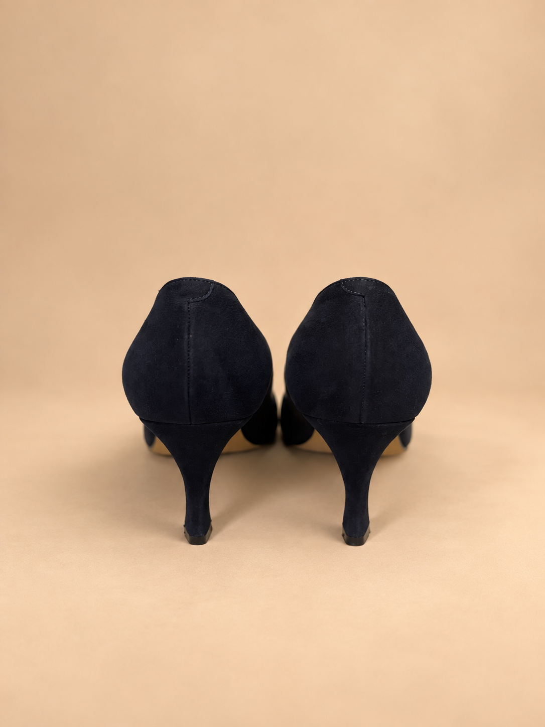 Anne Klein navy suede pumps sole and size detail