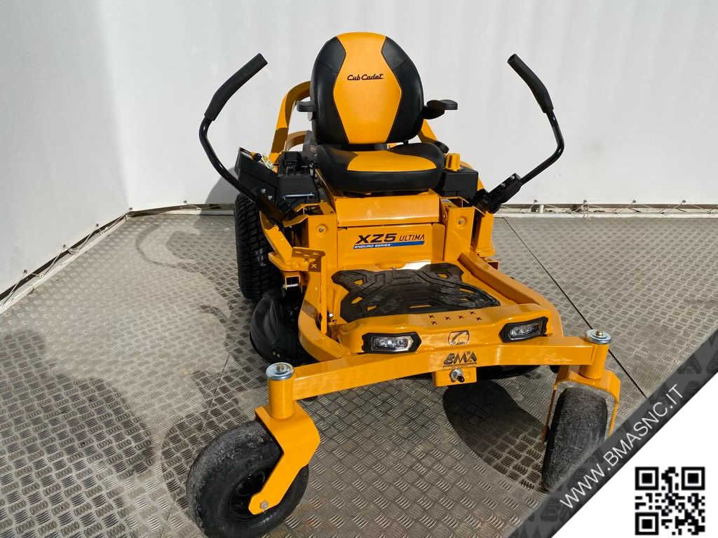 trattorino tagliaerba Cub Cadet XZ5 L107 Ultima a leve