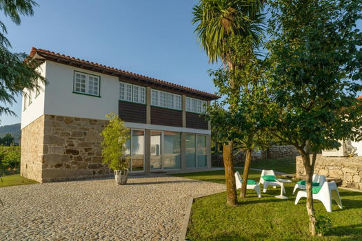 Descubra o alojamento para uma estadia perfeita. Onde ficar e onde dormir. O que visitar e o que fazer. Casas de turismo em Arcos de Valdevez e Parque Nacional Peneda Gerês!