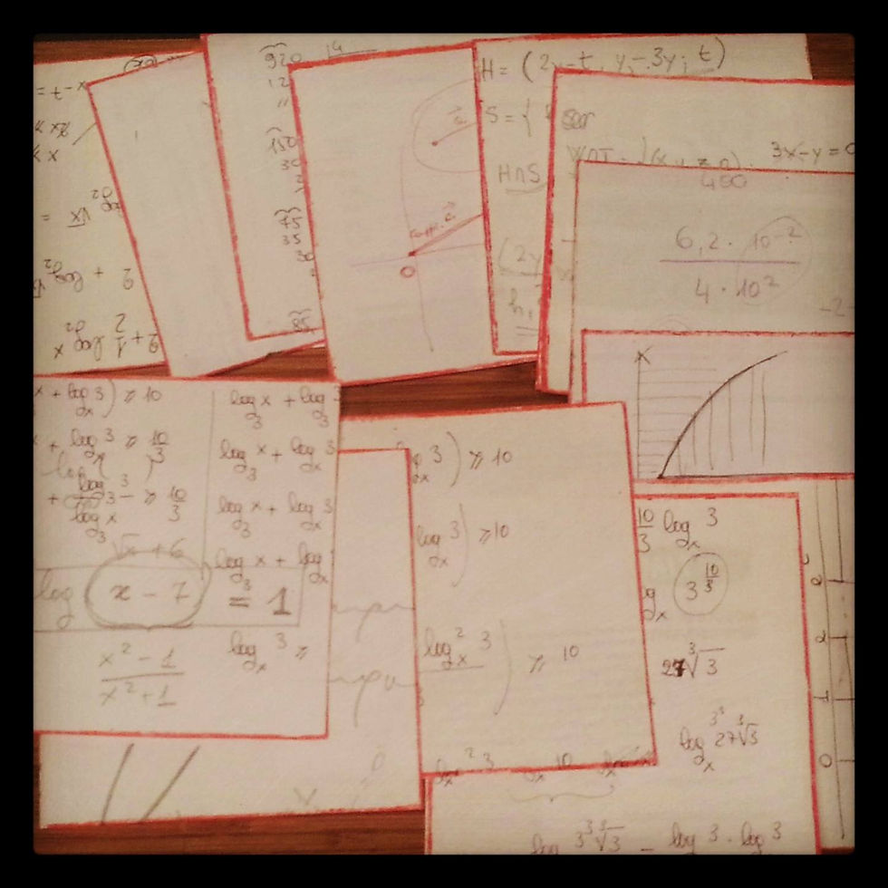 Mattonelle matematiche di carta