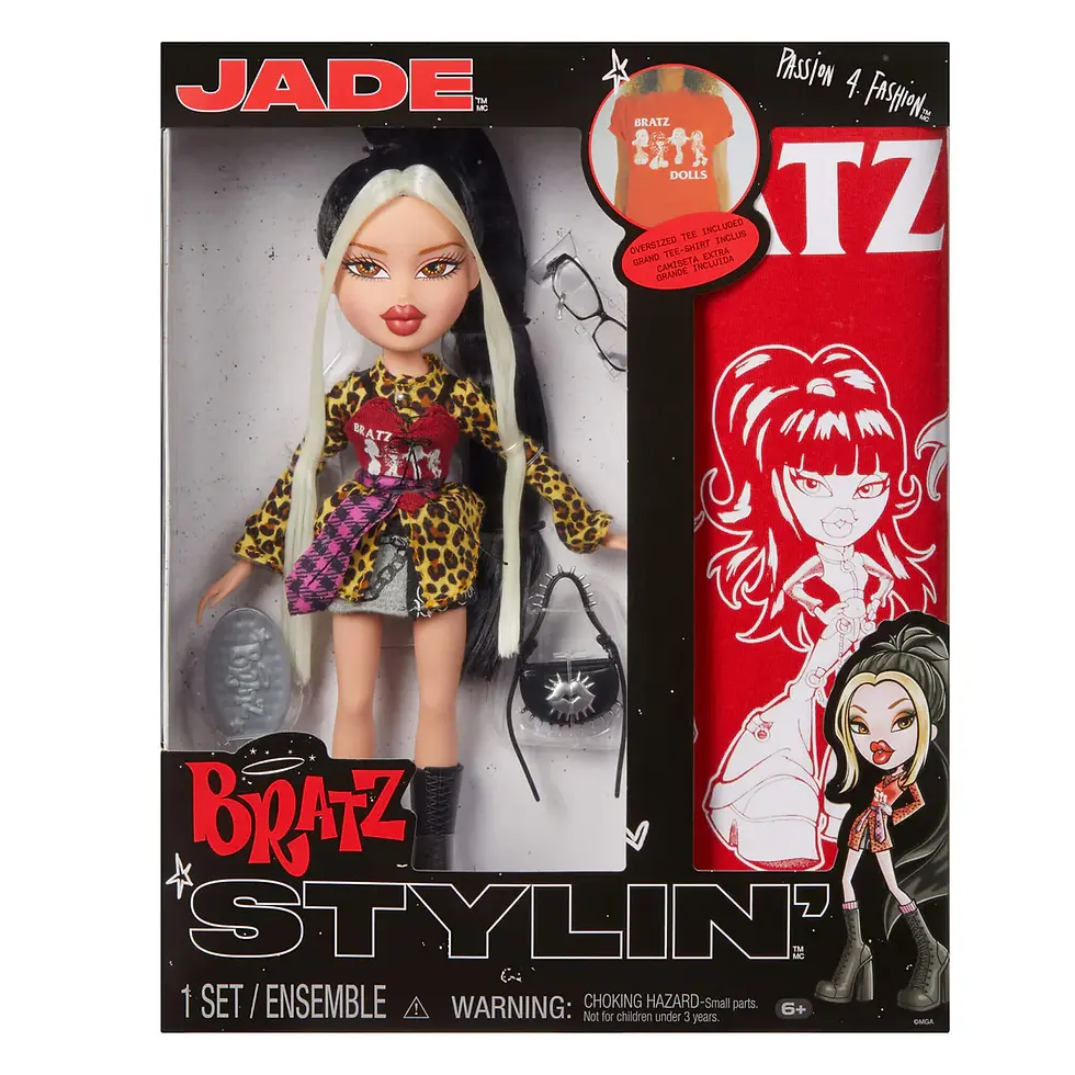Thumbnail: Búp Bê Bratz Stylin Cloe Jade Yasmin Sasha Fashion Doll Costumisable T-Shirt